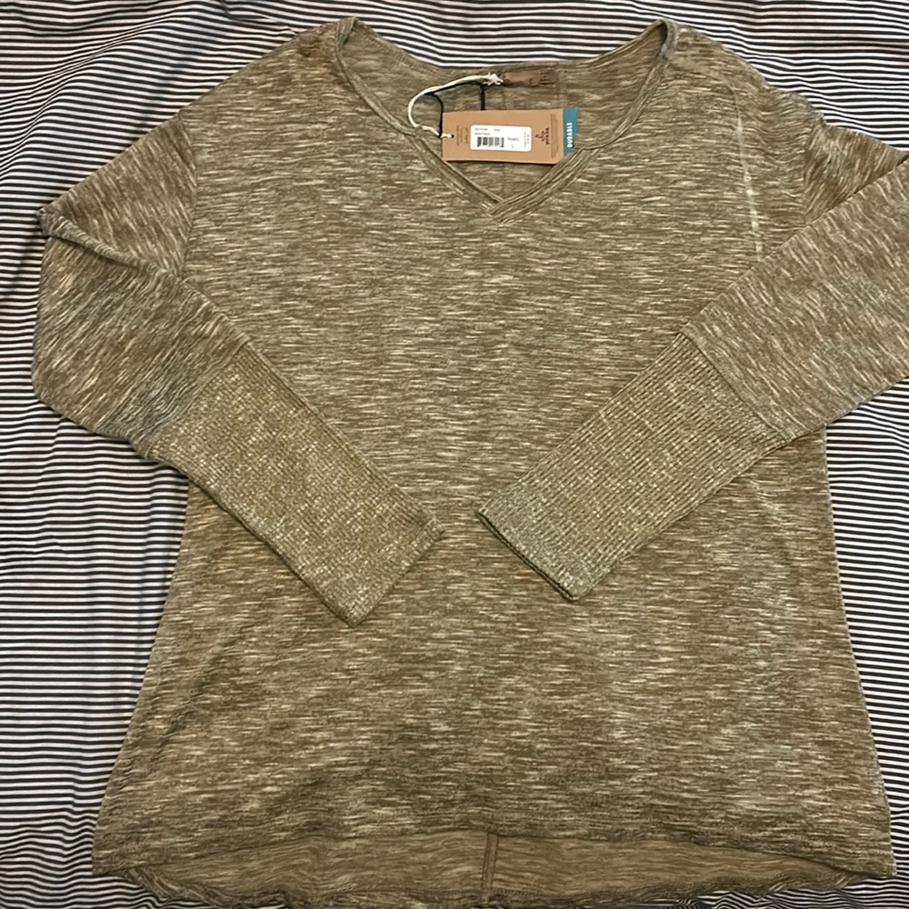 Prana Blythe pullover NWT color: Stone Sz Large